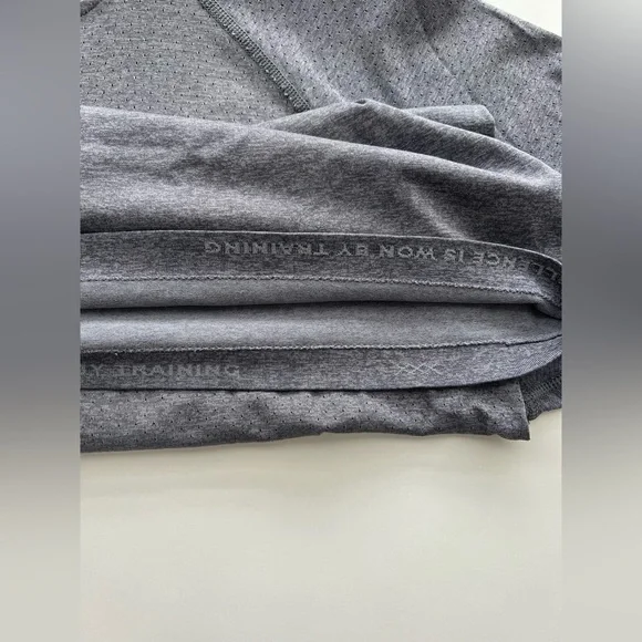 RHONE Men Reign Tech Short Sleeve Tee shirt top grey sporty L - Picture 2 of 5